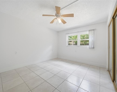 1247 S Martin Luther King Jr Avenue - Photo Thumbnail 17