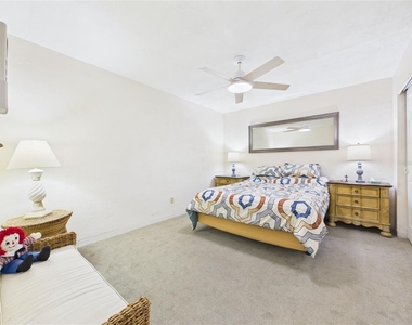 2462 Brazilia Drive - Photo Thumbnail 19