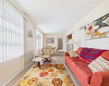 2462 Brazilia Drive - Photo Thumbnail 16