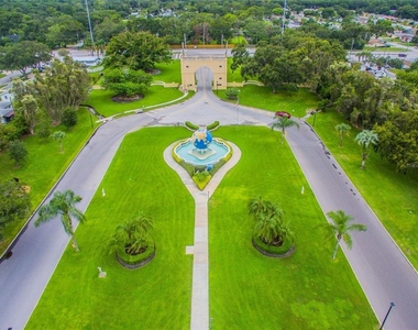 2462 Brazilia Drive - Photo Thumbnail 31