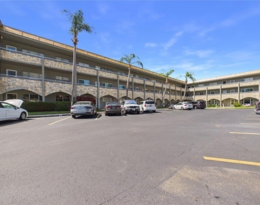 2462 Brazilia Drive - Photo Thumbnail 38