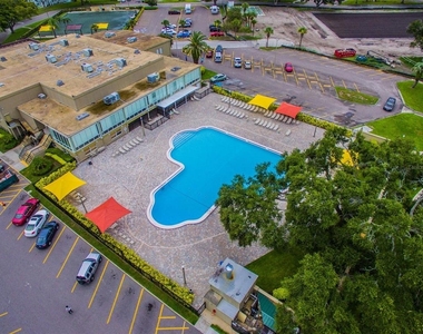 2462 Brazilia Drive - Photo Thumbnail 33
