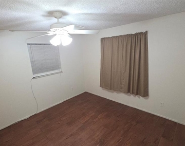6141 10th Street - Photo Thumbnail 7