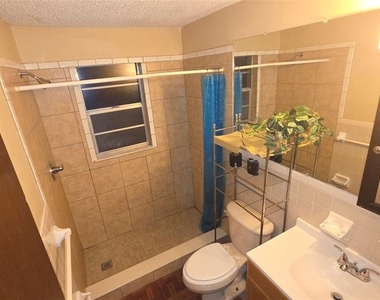 6141 10th Street - Photo Thumbnail 8