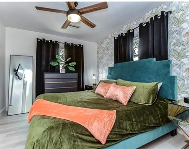 4701 N Willis Street - Photo Thumbnail 26