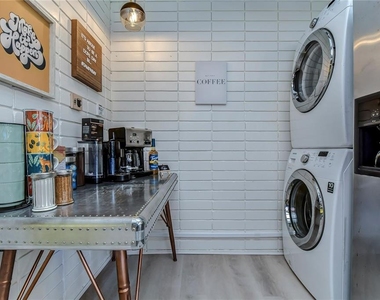 4701 N Willis Street - Photo Thumbnail 15
