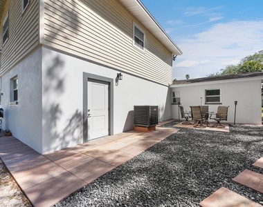 4038 Harrisburg - Photo Thumbnail 37