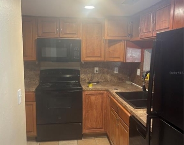 1320 Mountainview - Photo Thumbnail 3