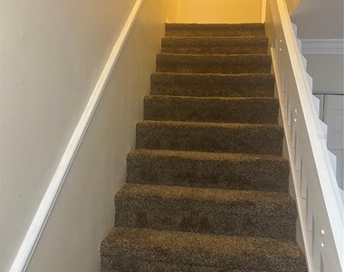 1320 Mountainview - Photo Thumbnail 6