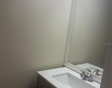 1320 Mountainview - Photo Thumbnail 4
