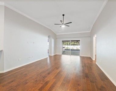 18035 Arbor Crest Drive - Photo Thumbnail 13