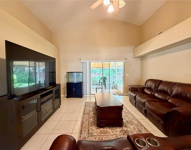 1762 Grey Fox Drive - Photo Thumbnail 10