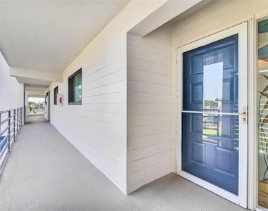 363 Pinellas Bayway S - Photo Thumbnail 5