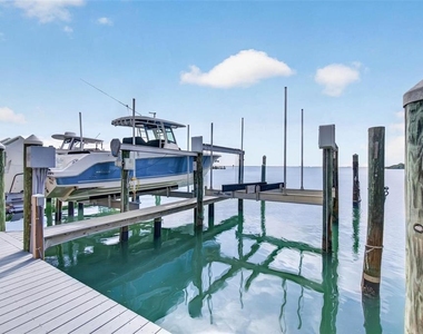 363 Pinellas Bayway S - Photo Thumbnail 1
