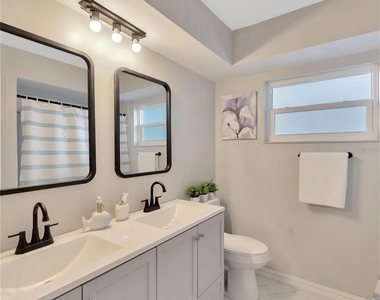 1414 Gulf Road - Photo Thumbnail 19