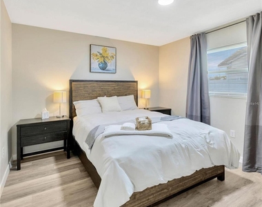 1414 Gulf Road - Photo Thumbnail 16