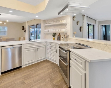 1414 Gulf Road - Photo Thumbnail 7