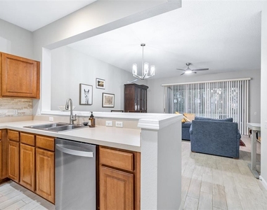5005 Barnstead Drive - Photo Thumbnail 14