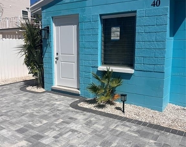 40 82nd Avenue S - Photo Thumbnail 1