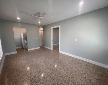 40 82nd Avenue S - Photo Thumbnail 10
