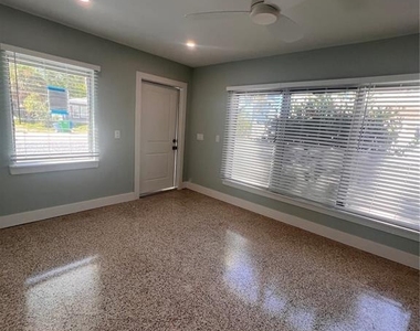 40 82nd Avenue S - Photo Thumbnail 18