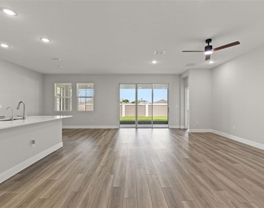 10412 Fieldstone Myrtle Way - Photo Thumbnail 17