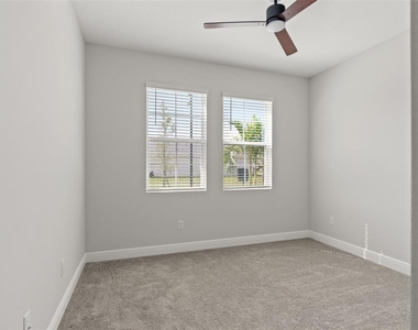 10412 Fieldstone Myrtle Way - Photo Thumbnail 31