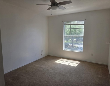 5566 Metrowest Boulevard - Photo Thumbnail 18