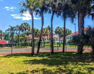 11526 Westwood Boulevard - Photo Thumbnail 4