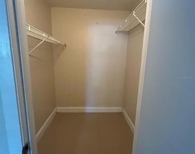 11526 Westwood Boulevard - Photo Thumbnail 9