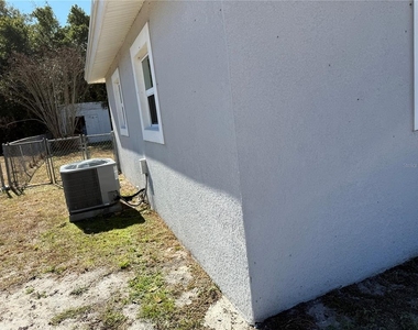 204 6th Jpv Street - Photo Thumbnail 8