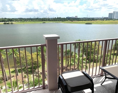 4840 Cayview Avenue - Photo Thumbnail 35