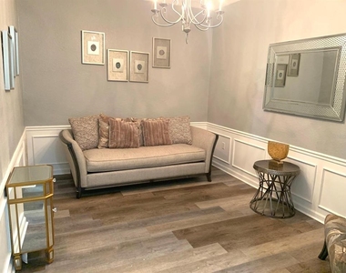 4840 Cayview Avenue - Photo Thumbnail 9