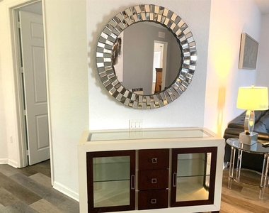 4840 Cayview Avenue - Photo Thumbnail 16