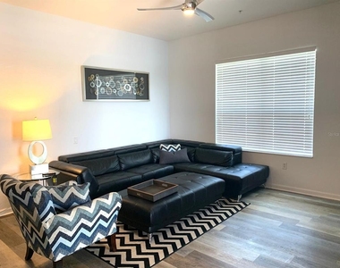 4840 Cayview Avenue - Photo Thumbnail 18