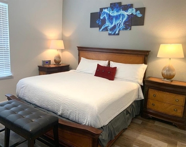 4840 Cayview Avenue - Photo Thumbnail 15