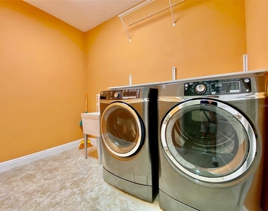 16238 Wind View Lane - Photo Thumbnail 21