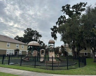 1470 Broken Oak Drive - Photo Thumbnail 67