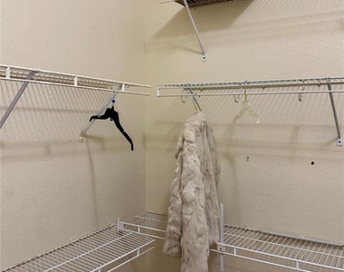 1470 Broken Oak Drive - Photo Thumbnail 44