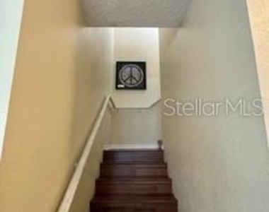1470 Broken Oak Drive - Photo Thumbnail 24