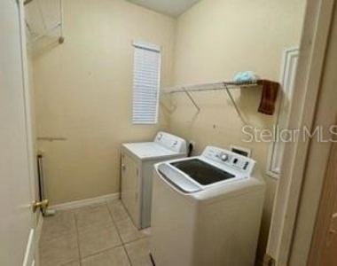 1470 Broken Oak Drive - Photo Thumbnail 21
