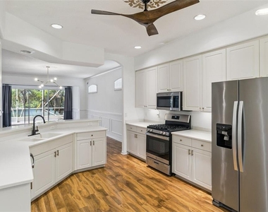 4680 Portage Trail - Photo Thumbnail 5