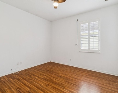 4680 Portage Trail - Photo Thumbnail 23
