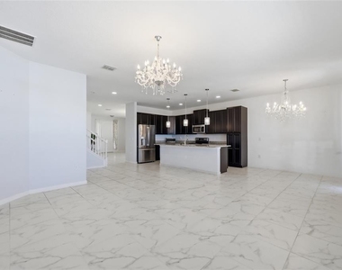 2252 Rush Bay Way - Photo Thumbnail 14