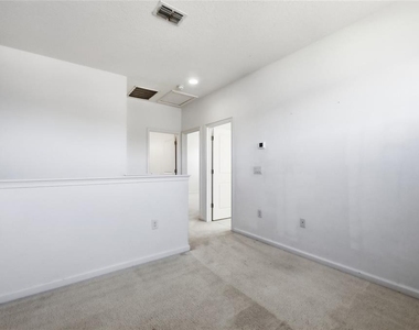 2252 Rush Bay Way - Photo Thumbnail 19