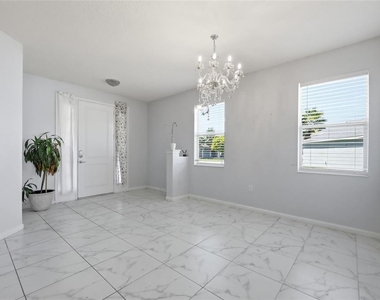 2252 Rush Bay Way - Photo Thumbnail 6