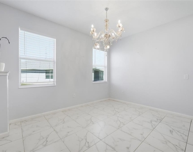 2252 Rush Bay Way - Photo Thumbnail 5