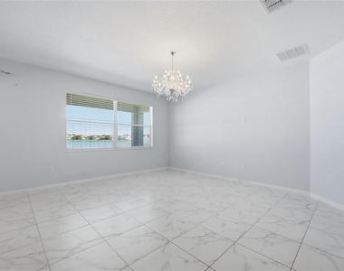 2252 Rush Bay Way - Photo Thumbnail 13