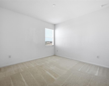 2252 Rush Bay Way - Photo Thumbnail 26