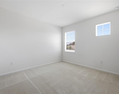 2252 Rush Bay Way - Photo Thumbnail 27